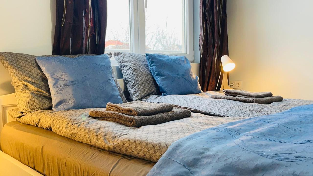 Cozy Spot By The Lions' Bridge Apartment Sofia Ngoại thất bức ảnh